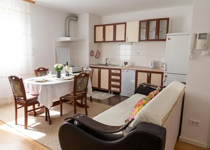 Apartment Suncica