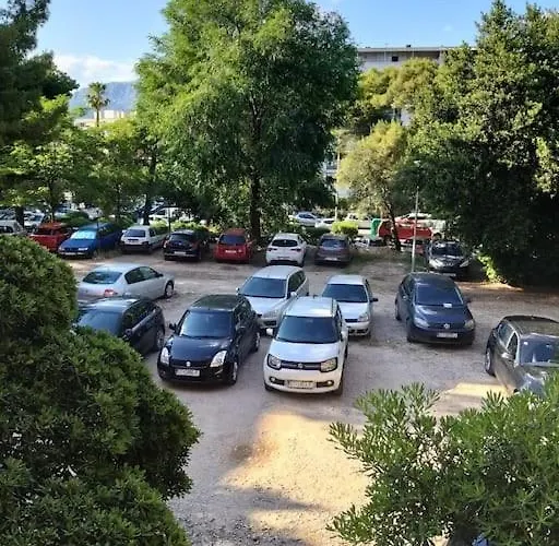 Nice Apartment On Quite Location Near City Center