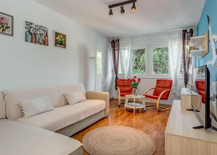 Lct City Nest Apartment