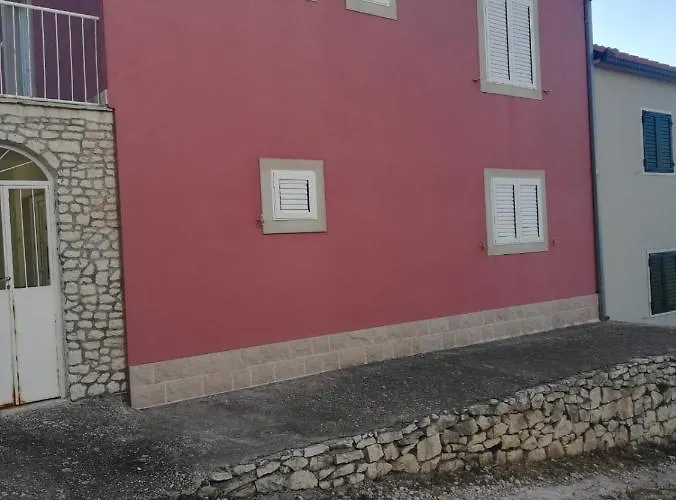 Holiday House