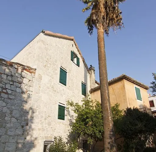 Bed & Breakfast Vila Baguc