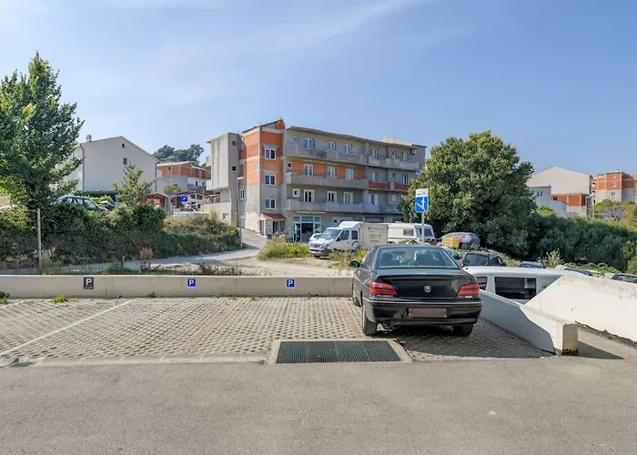 City East Apartment