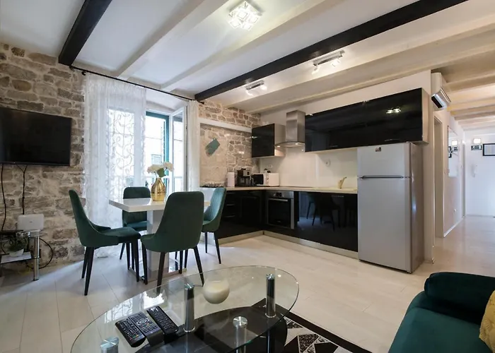 Apartment Stone