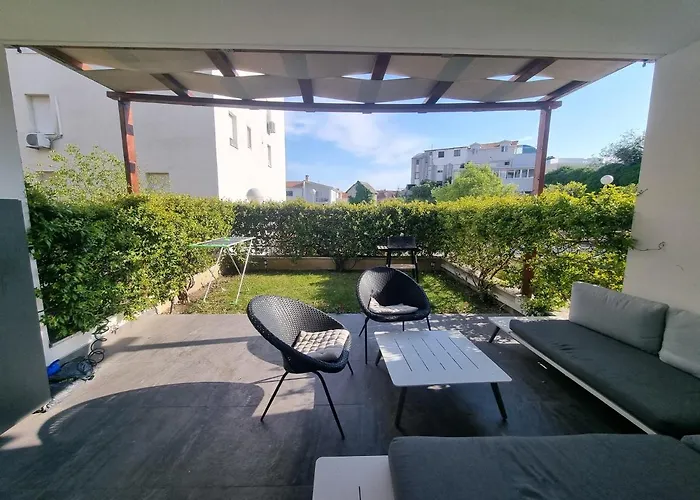 Apartment With Big Terrace Leon