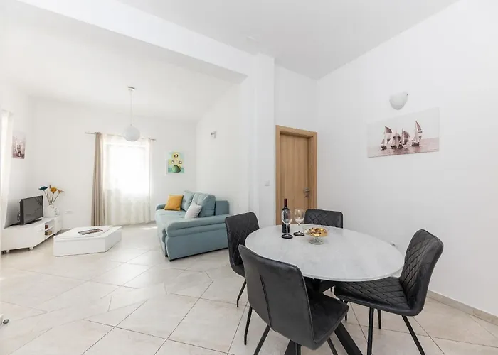 Apartment Sergio
