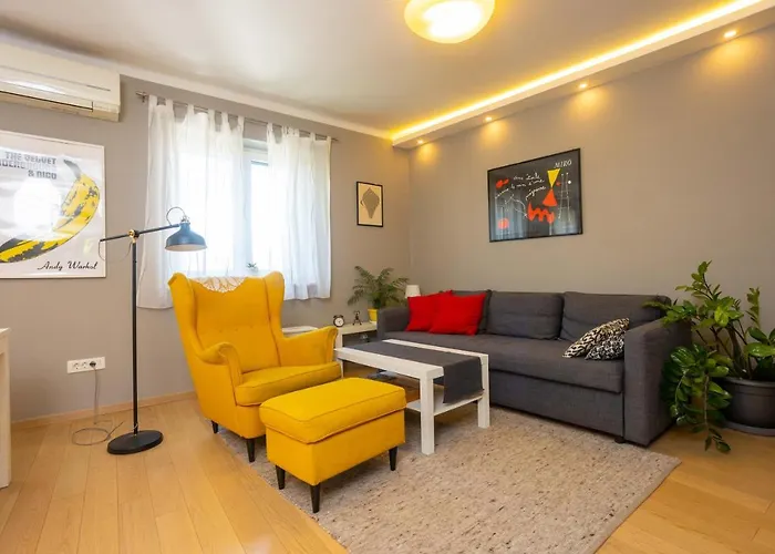 Apartment Aviani
