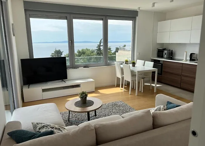Splendid Split View Apartment