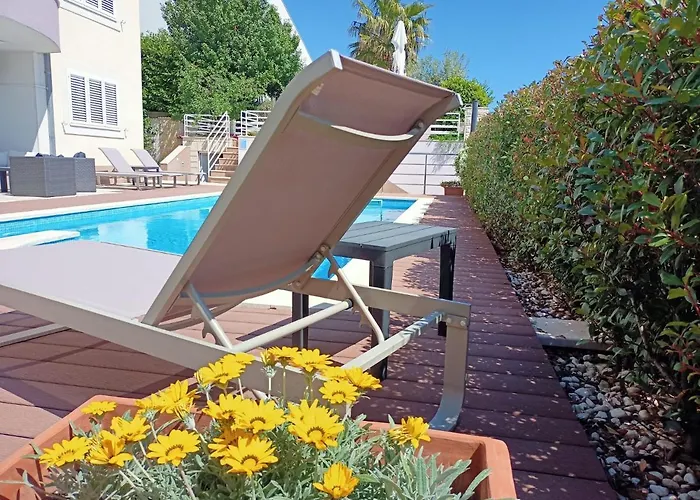 Blue Apartment With Shared Pool