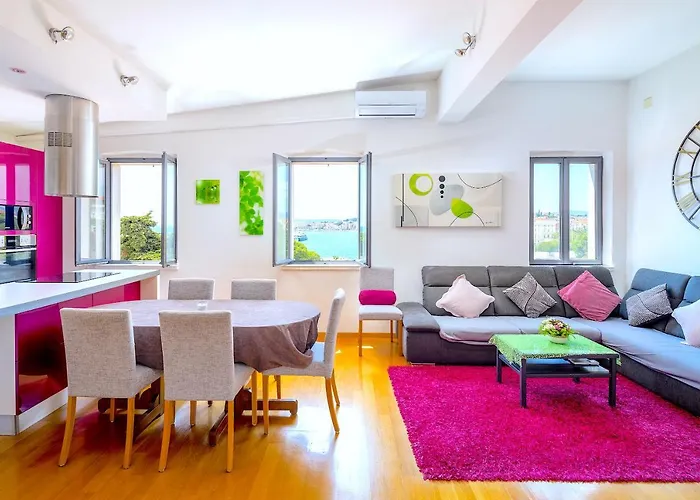 Luxury Apartment Olavia Rooftop Terrace & Seaview