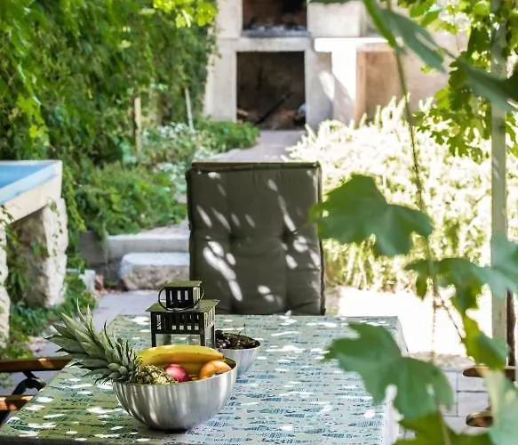 Emaus Garden - City Center & 2 Bth