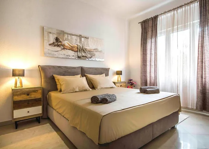 Apartment Alice Central Luxe