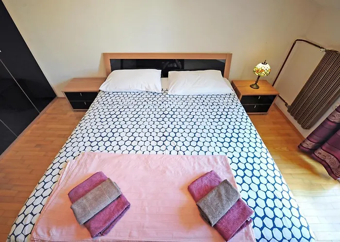 Beach Apartment Bacvice