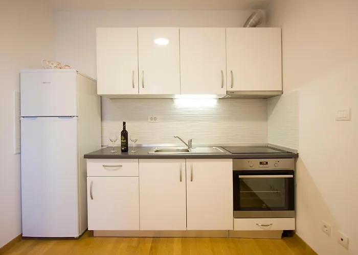 Apartment Luka