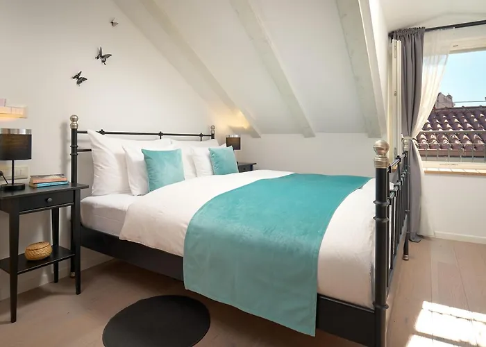 Splitska Perla City Centre Luxury Rooms