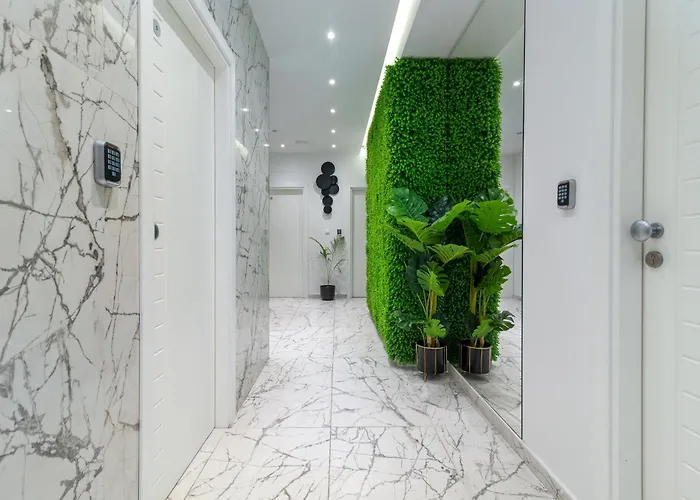Antares Luxury Rooms 1