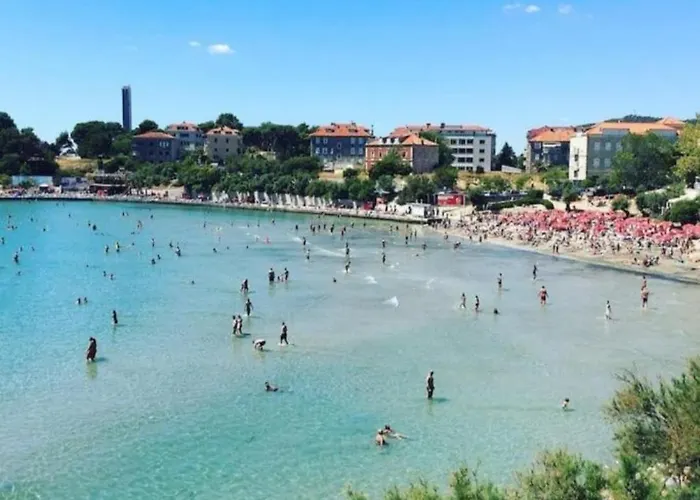 Apartmani Mira