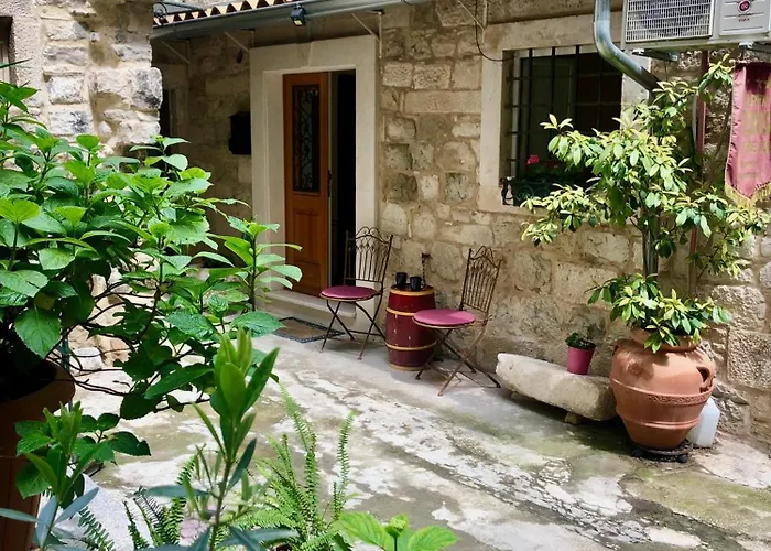 Apartment Venus Of The Palace - New Renovated