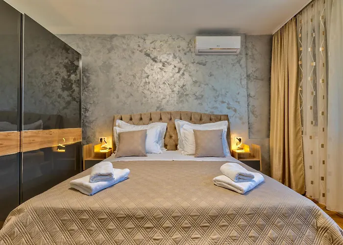 New! Luxury Apartment Dona