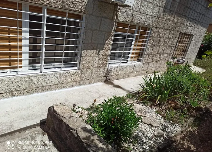Apartment Devivi Adris