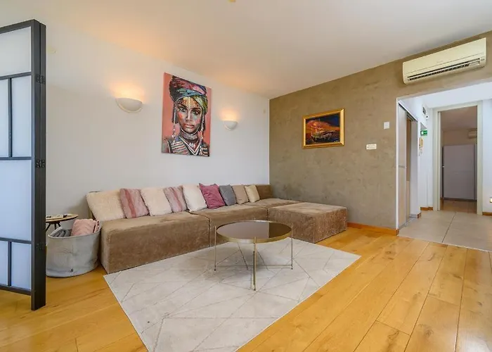 Luxury Apartment Eni On The West Coast