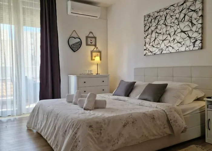 Luxury Apartment Nuneni