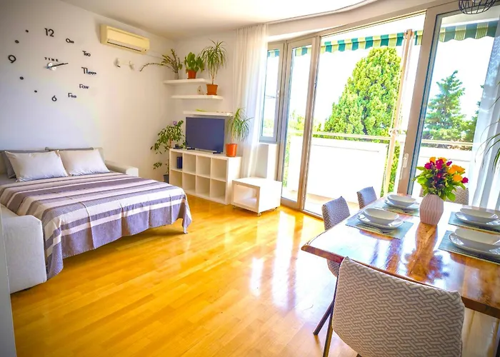 Marimari Apartment