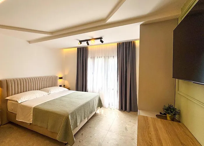 Marthinis Luxury Suites