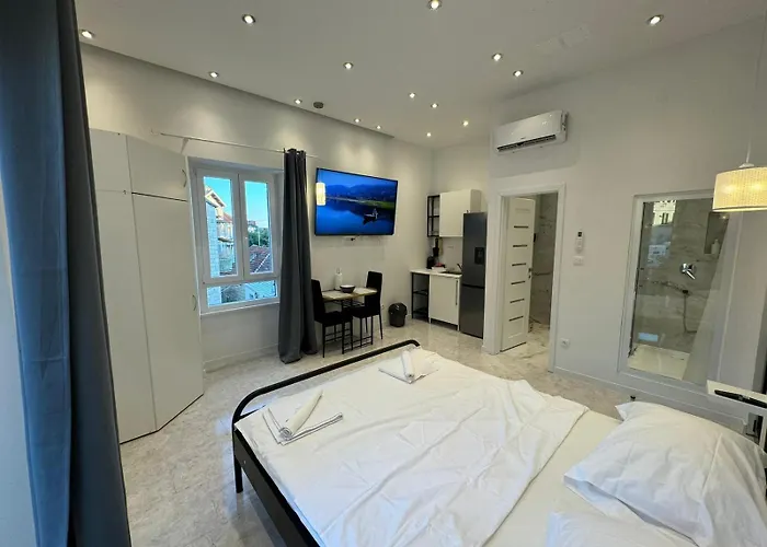 Exclusive Comfort With Balconies
