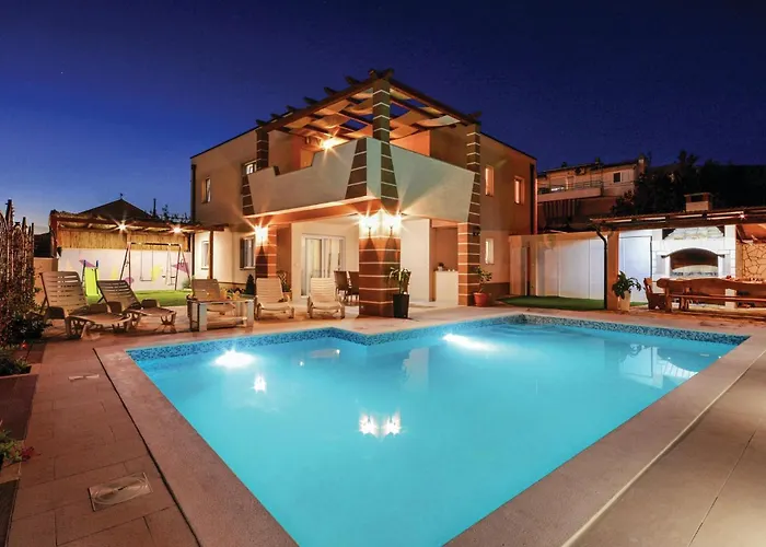 3 Bedroom Nice Home In Solin