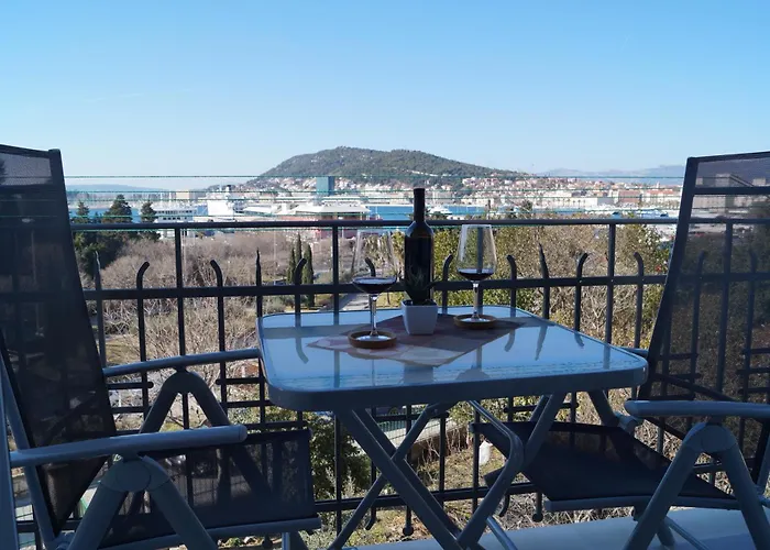 Luxury Apartment Valentina