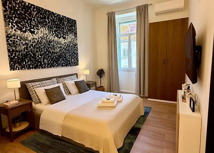 Riva Waterfront Apartments