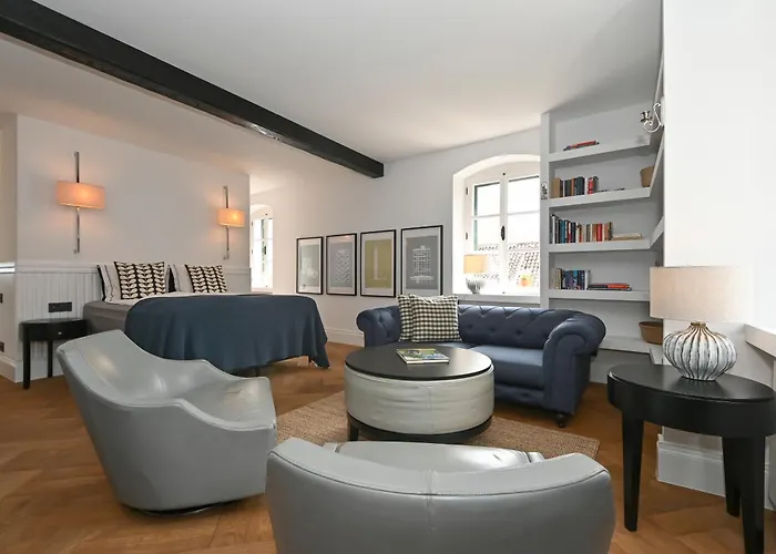 Milin Dom Apartment Hotel