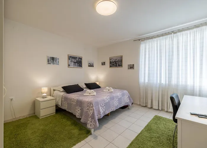 Downtown City Apartment