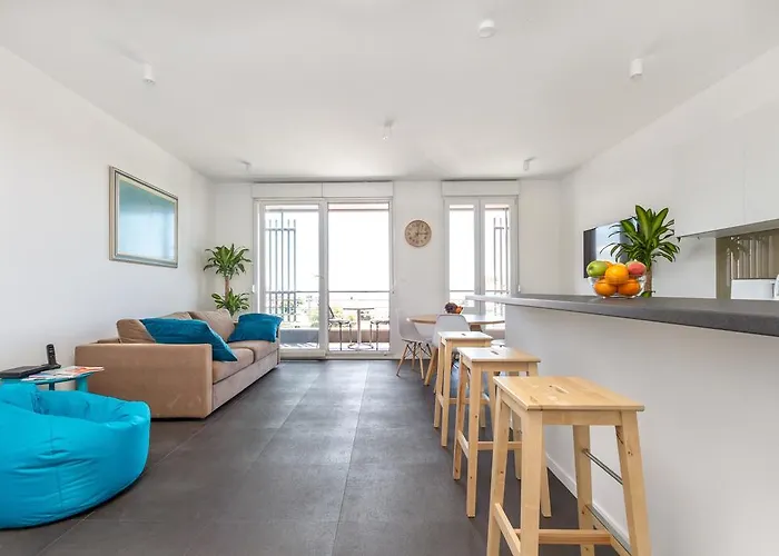 Nest Apartment