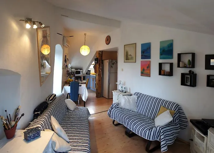 Apartment Vintage Art
