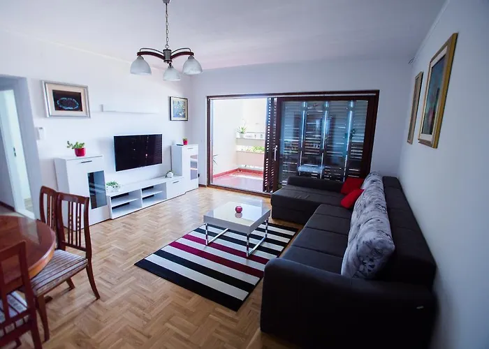Grand View Apartments