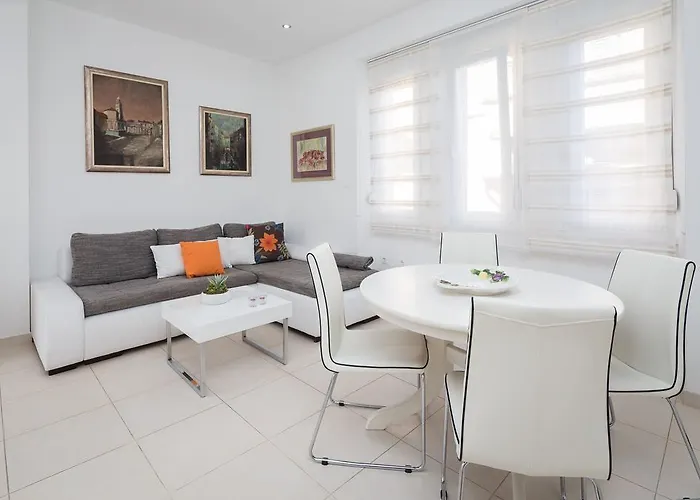 Apartment Vuko