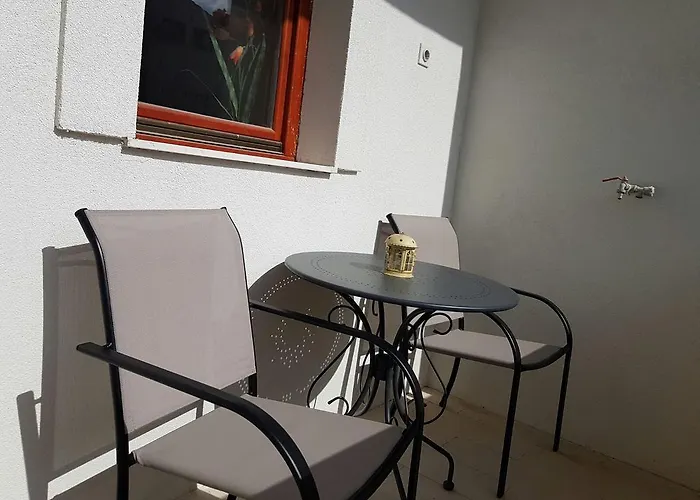 Apartment Vice Mali