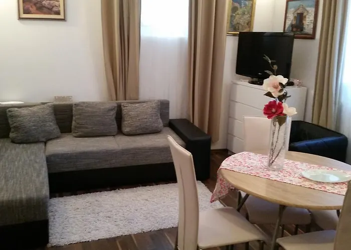 Apartment Ines