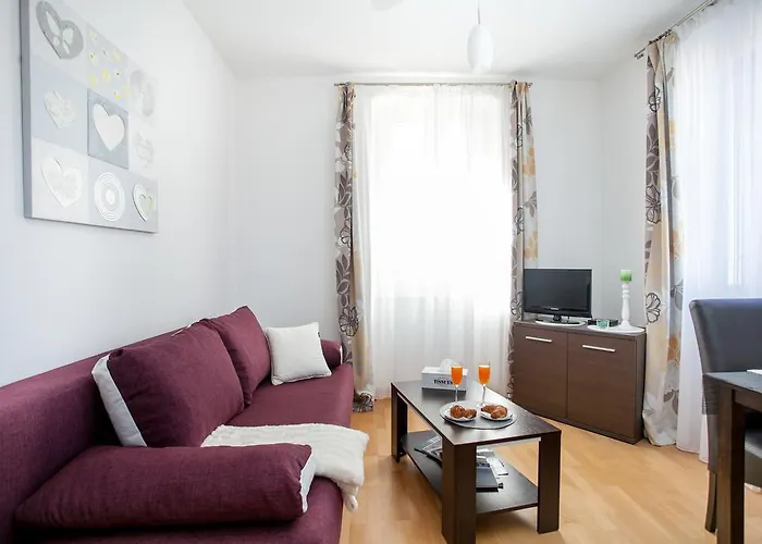 Apartments Goda Center Of Split
