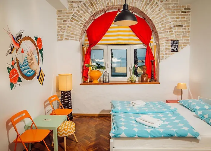 The West Coast Apartment