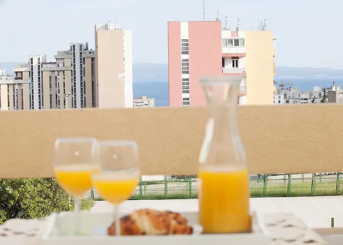 Anna Blue Apartment