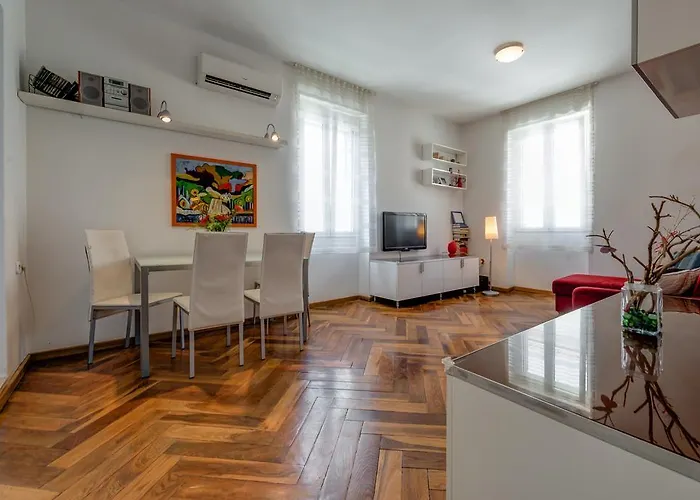 Beach Apartment Lana