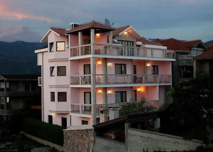 Apartments Cetina