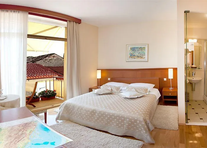 Royal Suites
