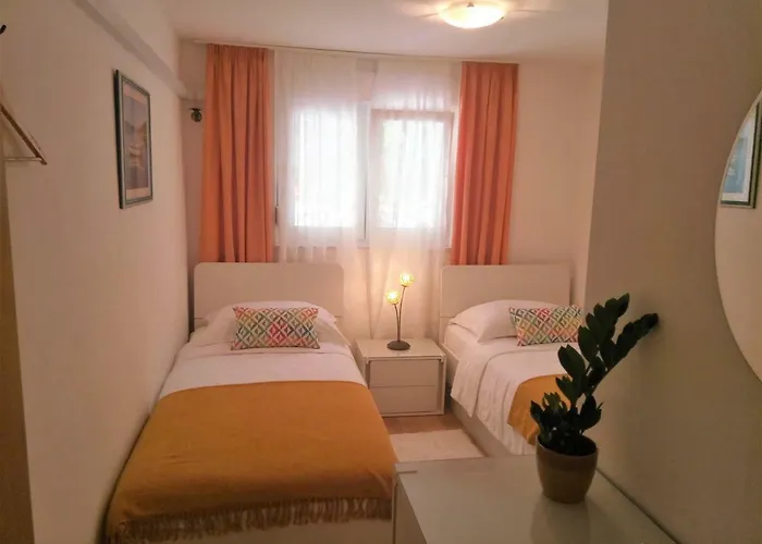 Tiha Apartment
