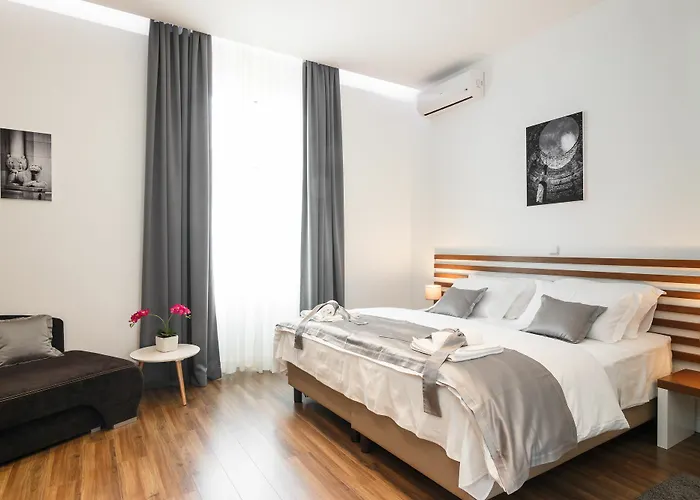 Prima Luxury Rooms
