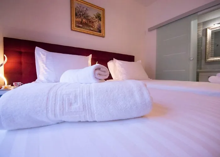 Center Luxury Rooms 3