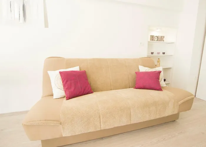 Apartment Neyra 2