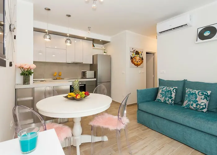 Valum Luxury Apartment